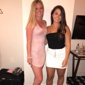 Meet your Posher, Olivia